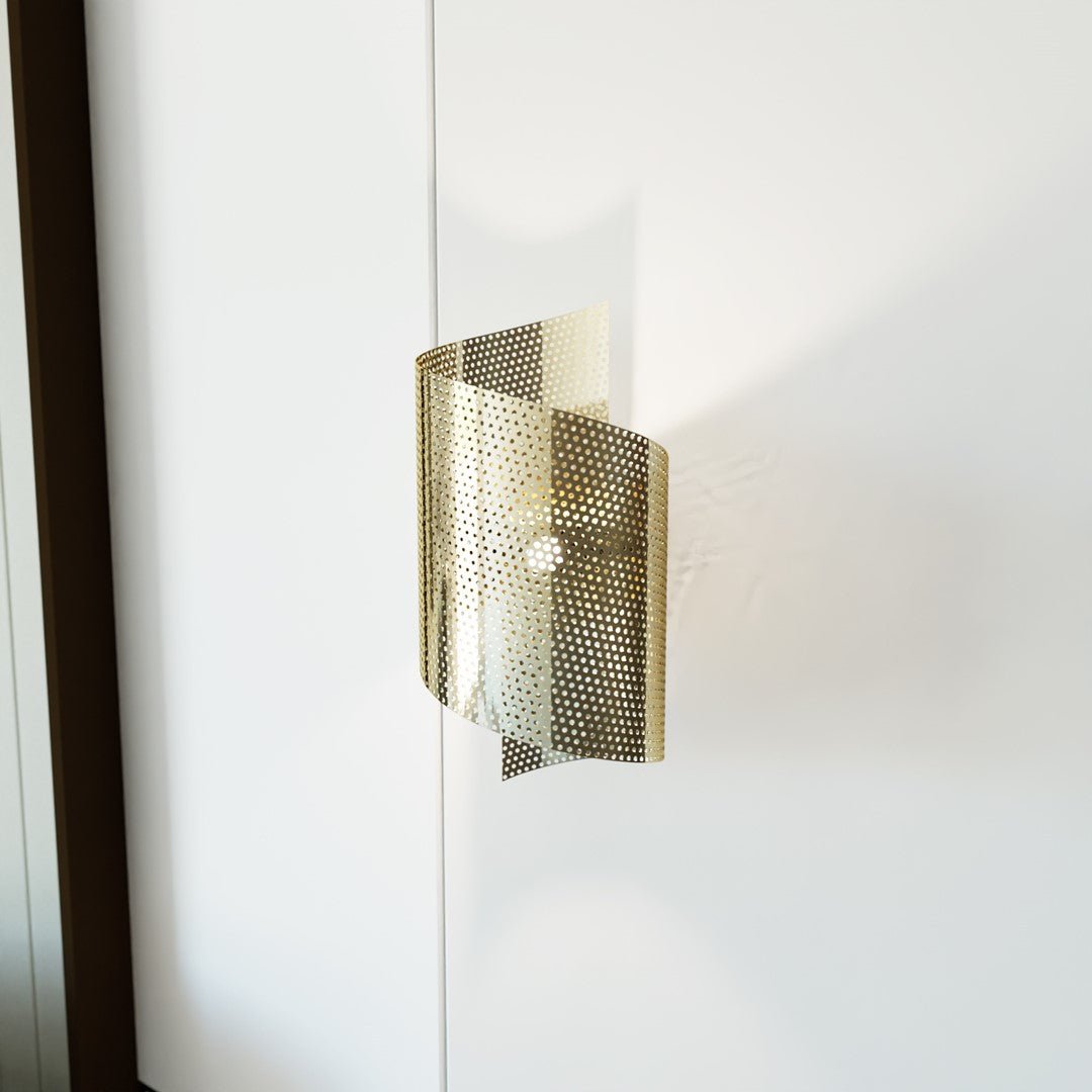 Wandleuchte Twist in Gold, 1-flammig